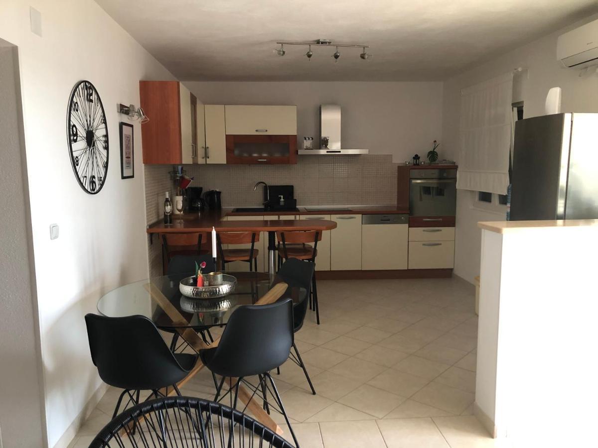 Holiday Home - Apartment Carmen Sevid Extérieur photo