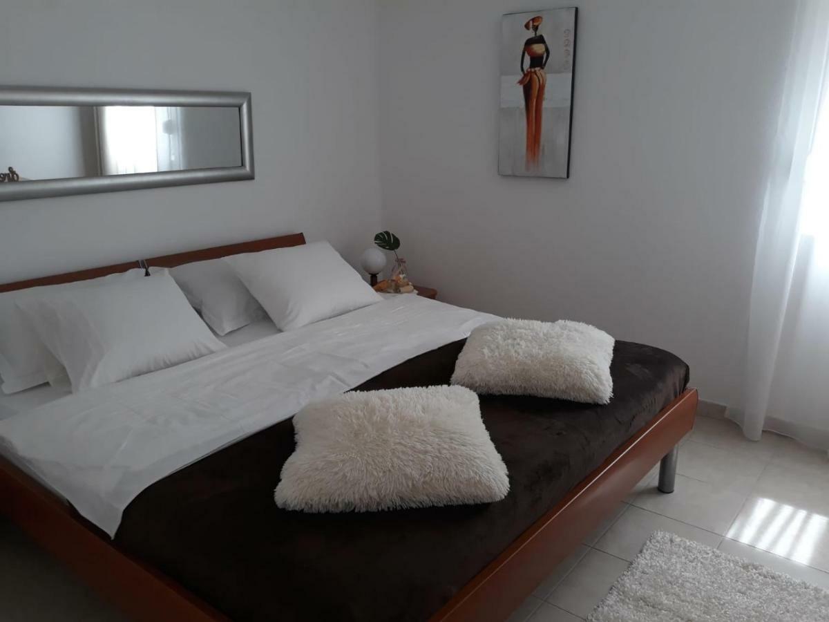 Holiday Home - Apartment Carmen Sevid Extérieur photo
